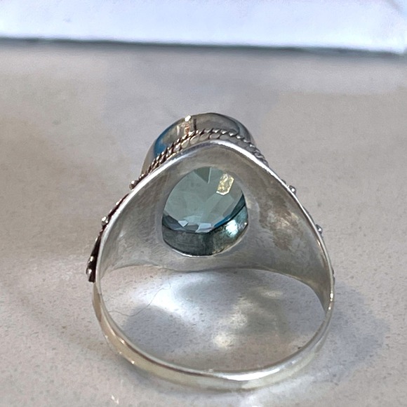Brand New 925 Sterling Silver Ring w/ 10.7mm Light Blue Stone, Size 9, 5g - Picture 4 of 4